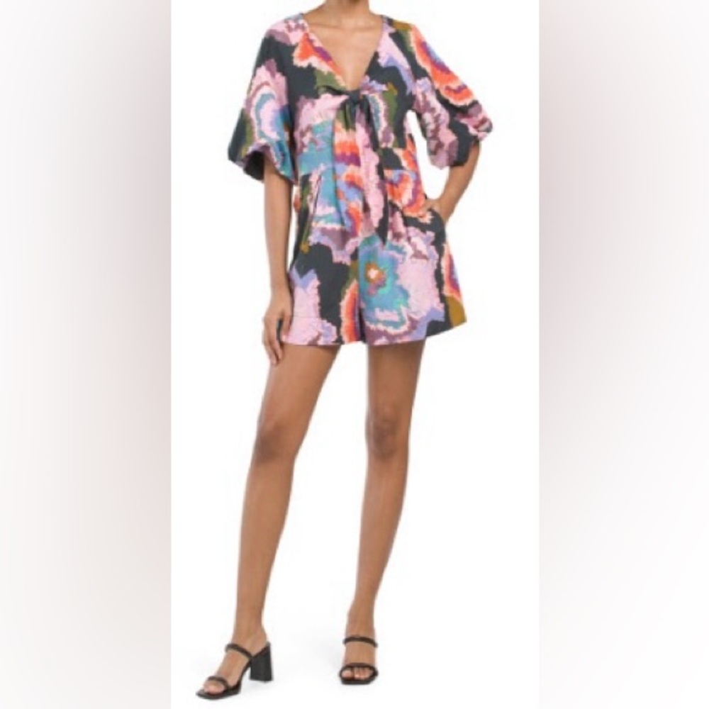 NWT 1.STATE Floral Puff Sleeve Tie Front Romper Small $70